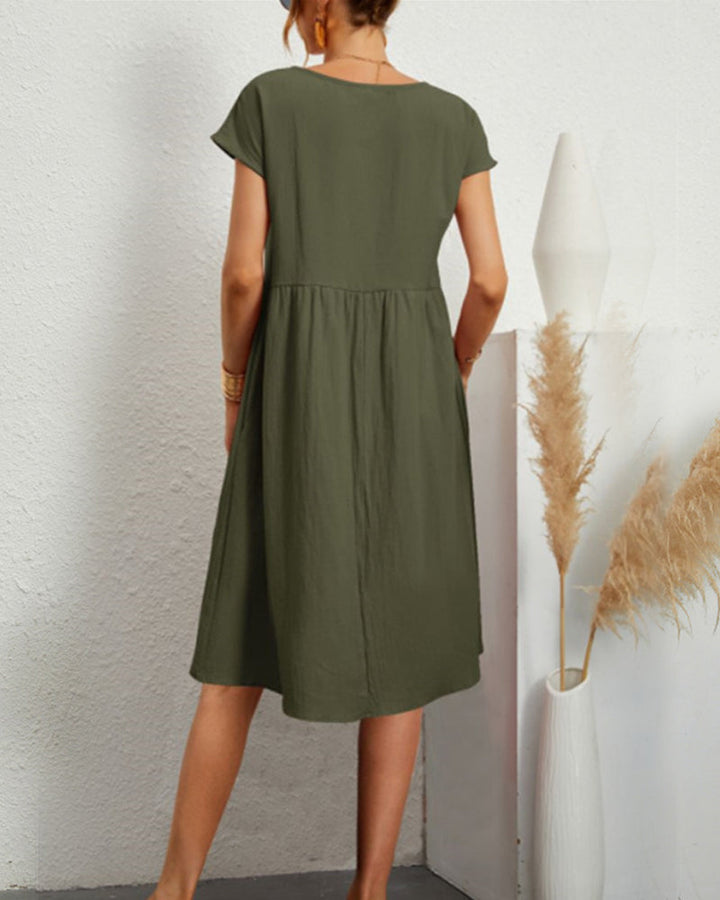 Robe décontractée avec poches et col rond