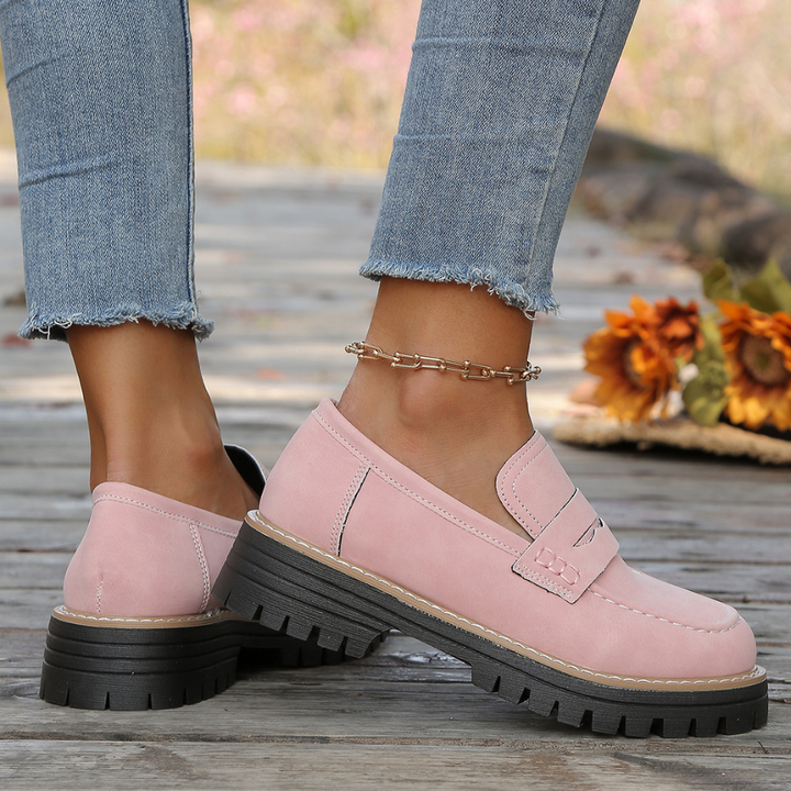 Chaussures Orthopédiques Léa | Confort et Élégance