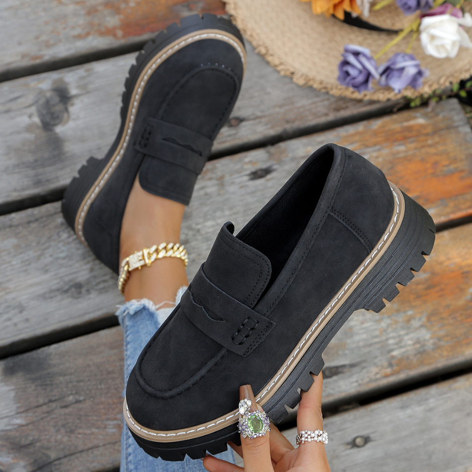 Chaussures Orthopédiques Léa | Confort et Élégance