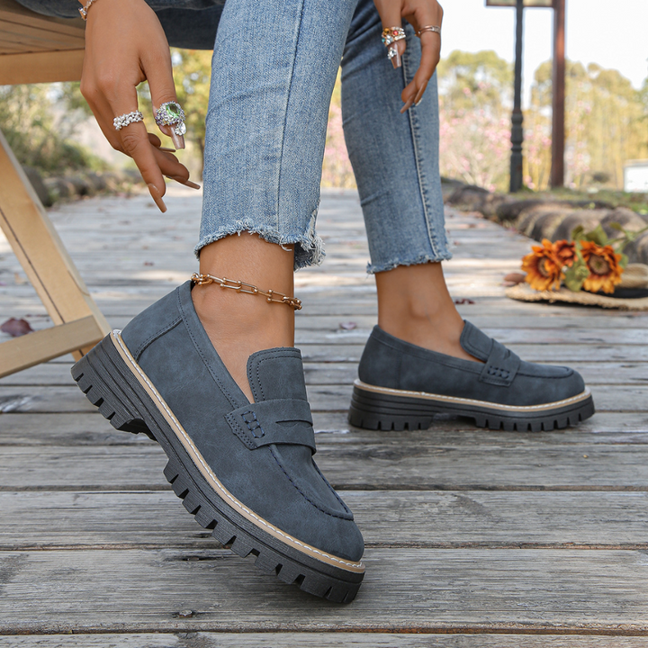 Chaussures Orthopédiques Léa | Confort et Élégance