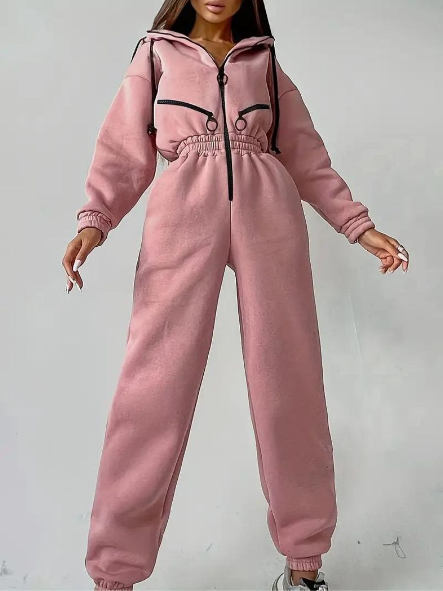 Combinaison ajustée zippée au style polyvalent