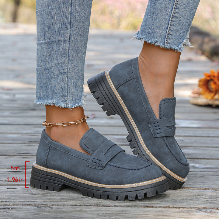 Chaussures Orthopédiques Léa | Confort et Élégance