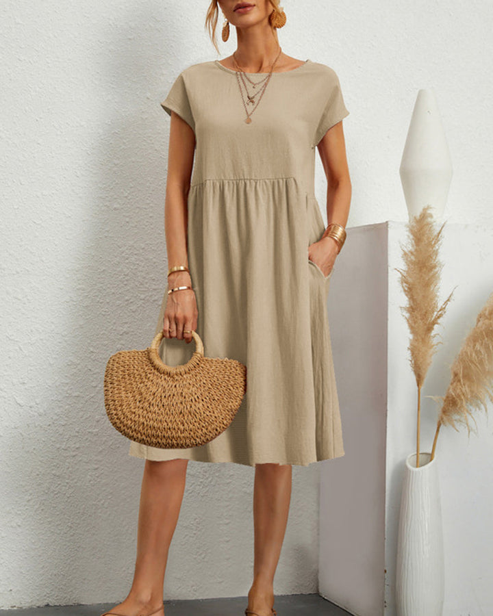Robe décontractée avec poches et col rond