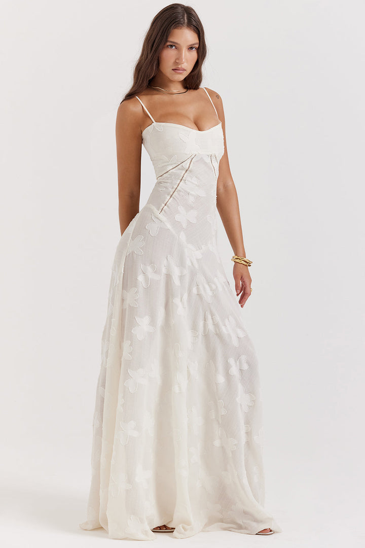 Robe longue fluide brodée dos nu été
