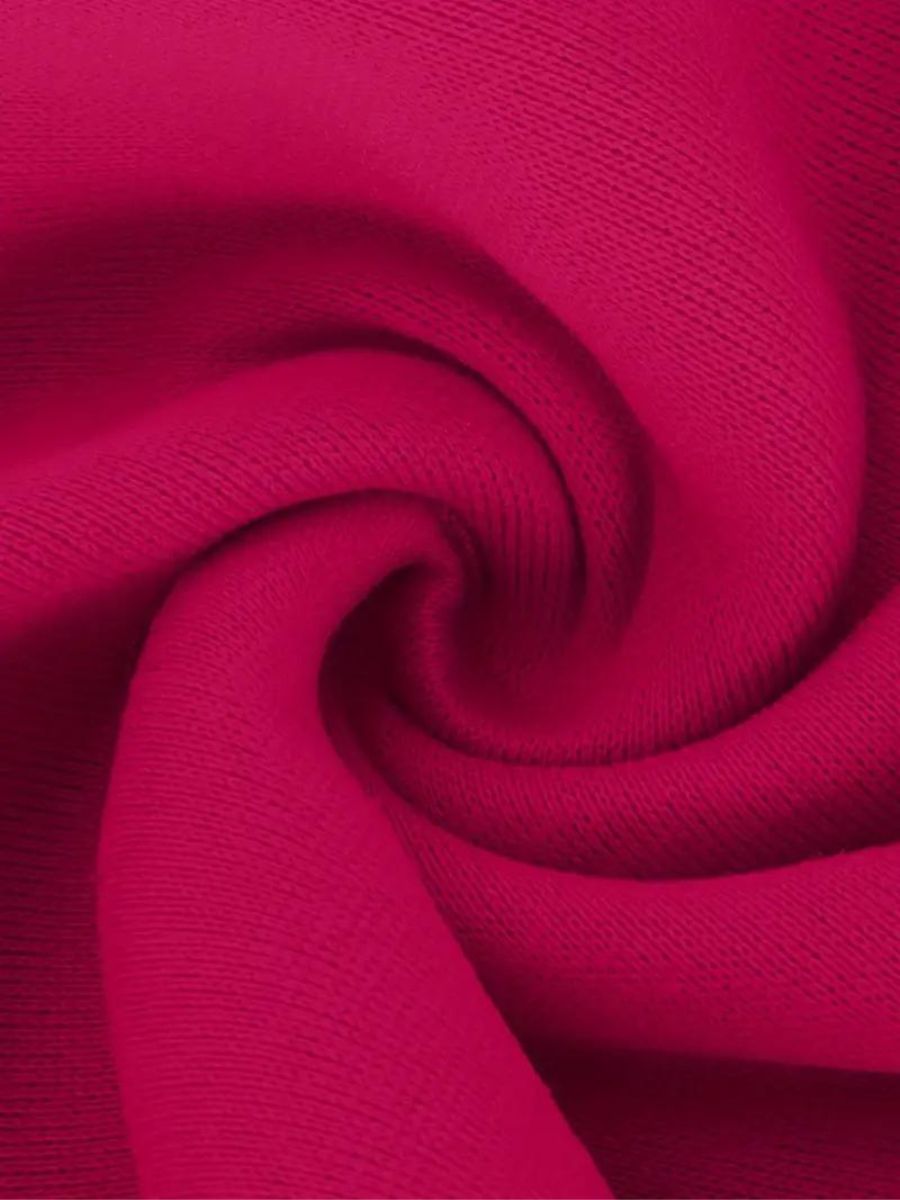 Combinaison ajustée zippée au style polyvalent