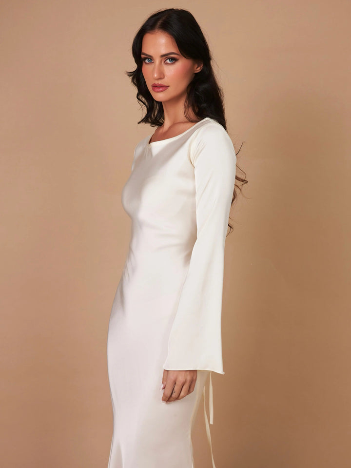Robe maxi longue à manches, élégance intemporelle