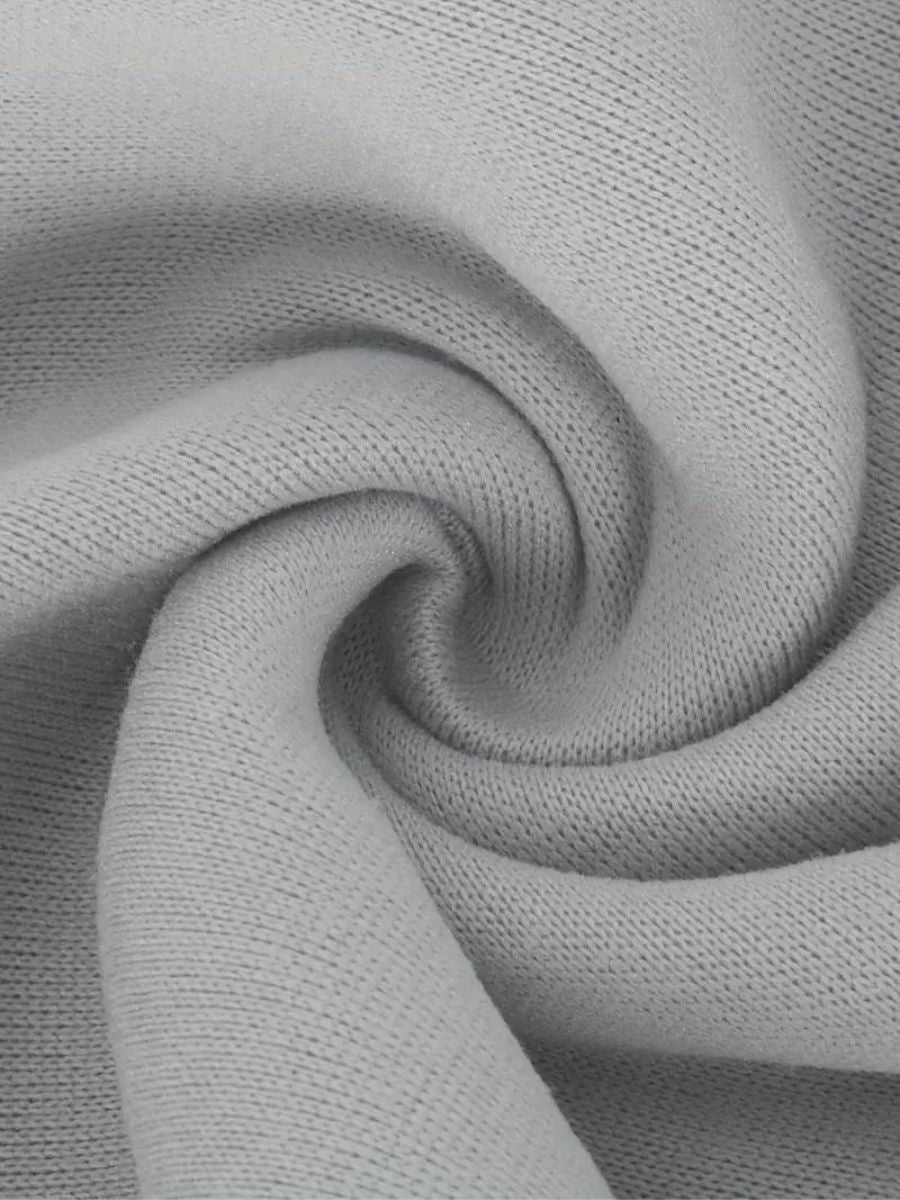 Combinaison ajustée zippée au style polyvalent