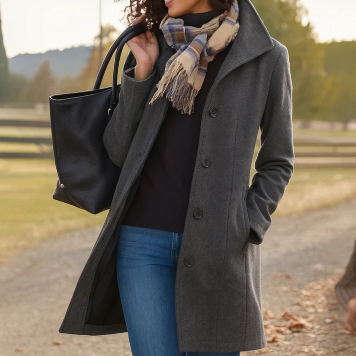 Manteau long boutonné coupe droite pour femme | Auriane