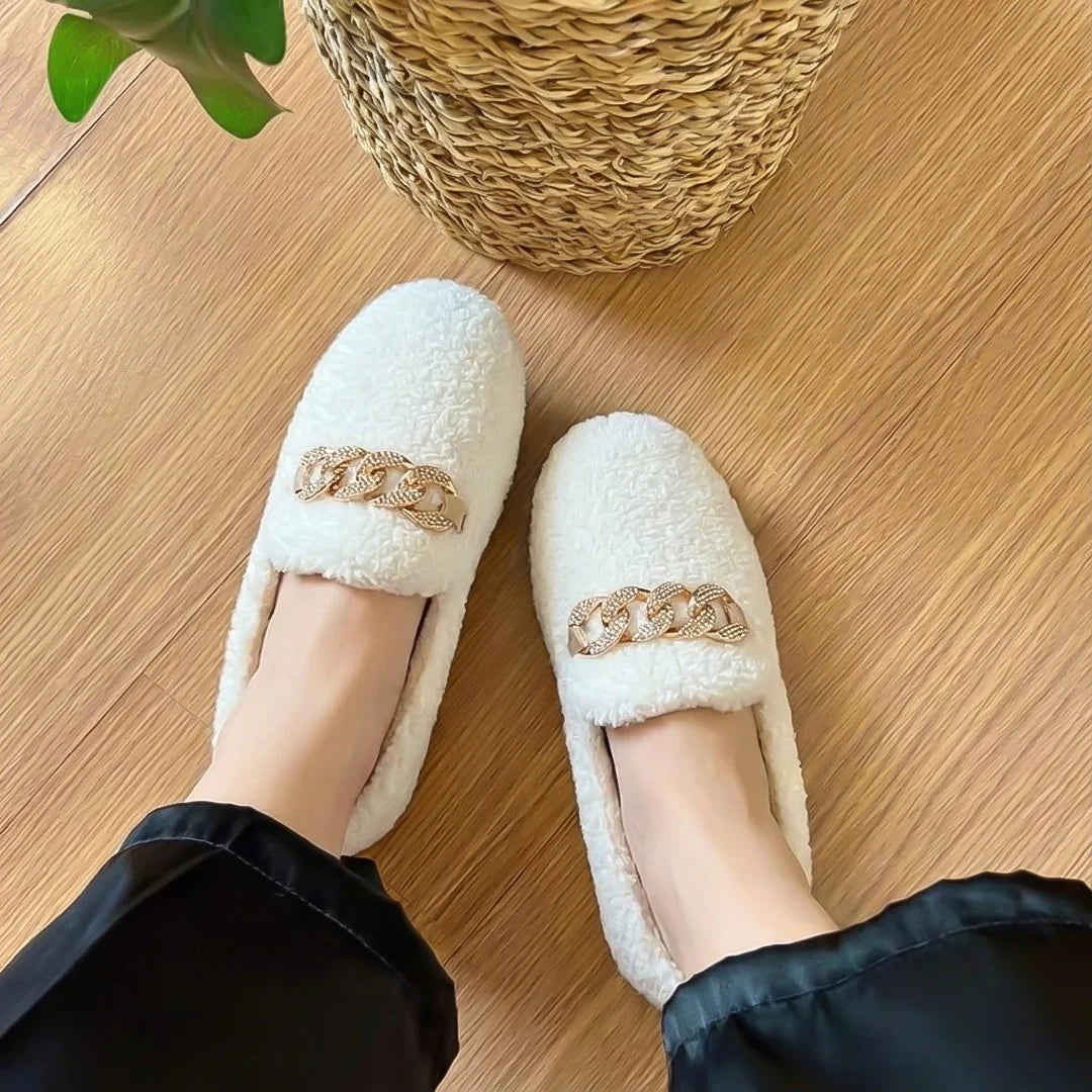 Pantoufles élégantes à silhouette enveloppante pour femme | Alba