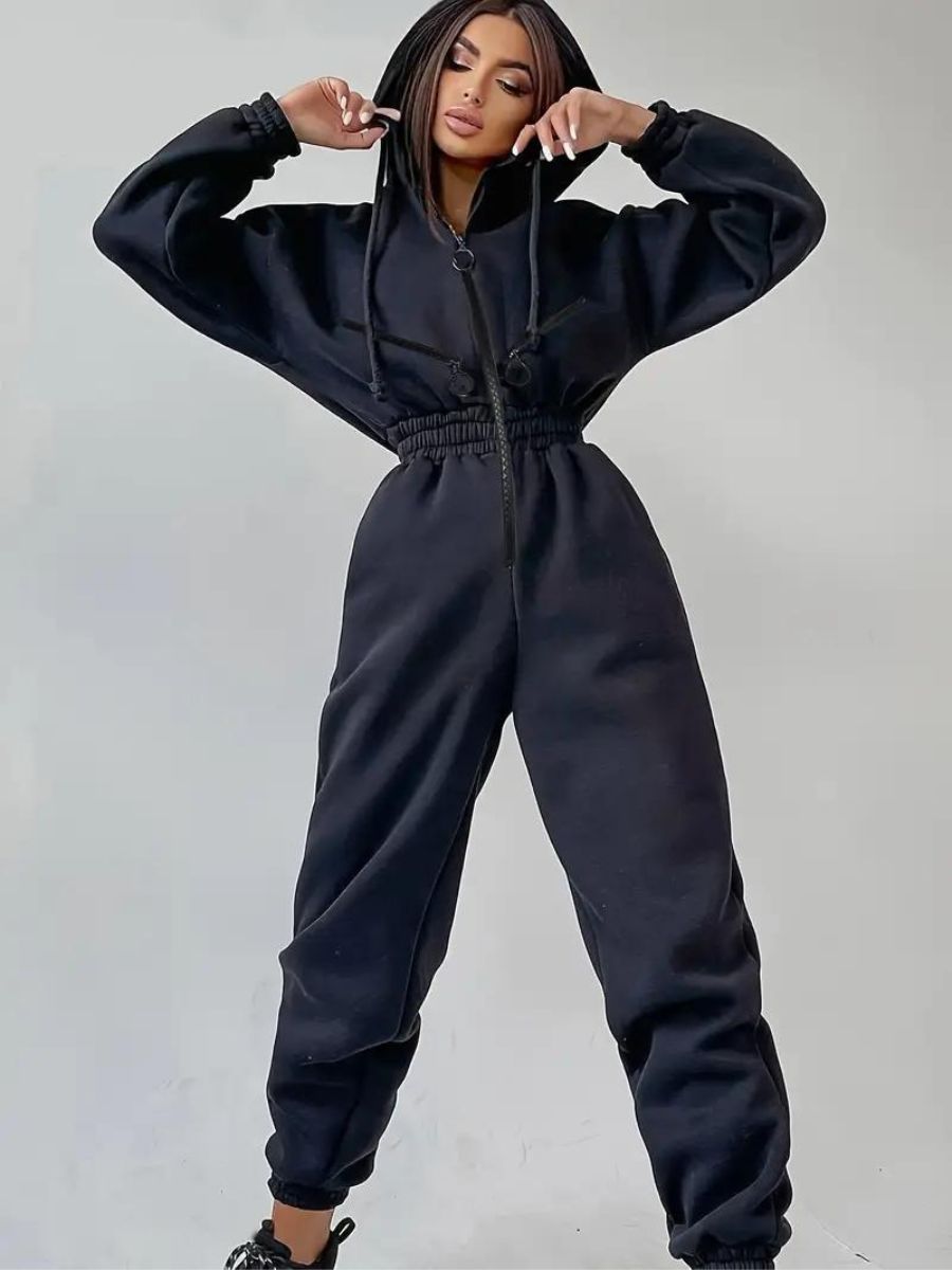 Combinaison ajustée zippée au style polyvalent