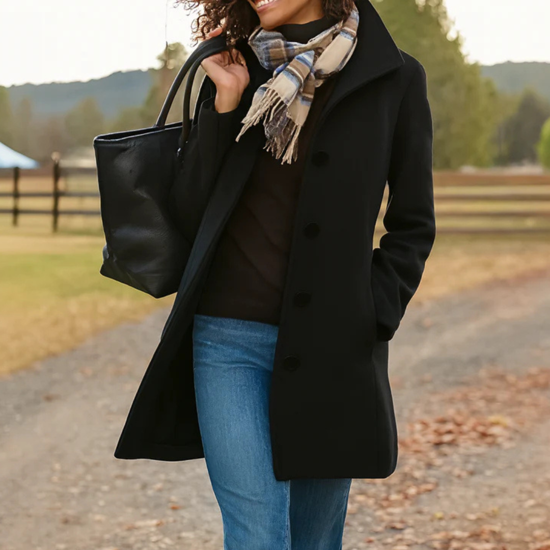 Manteau long boutonné coupe droite pour femme | Auriane