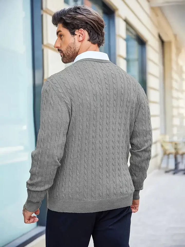 Pull élégant à silhouette épurée pour homme | Alento