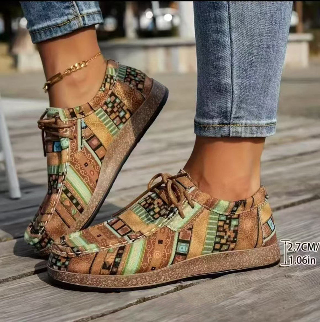 Colorful retro shoes for women | Amélie