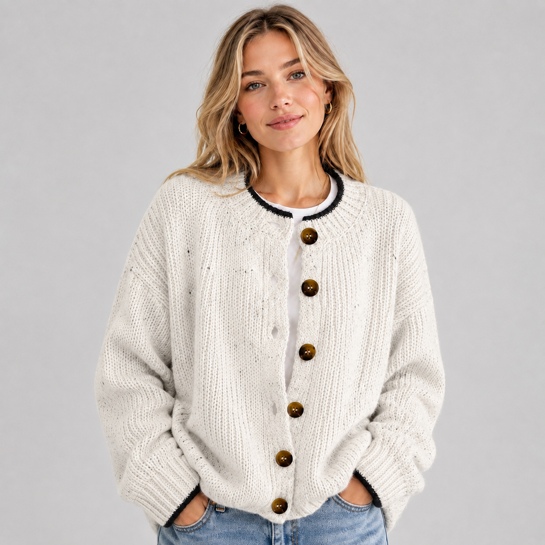 Wilhelmina | Cardigan en Maille Duveteuse à Boutons