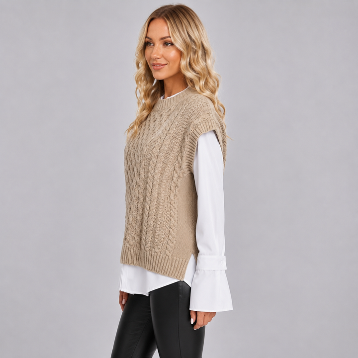 Josephine | Gilet en Maille Torsadée Col Rond