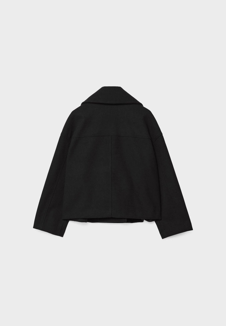 Veste courte croisée fluide moderne femme