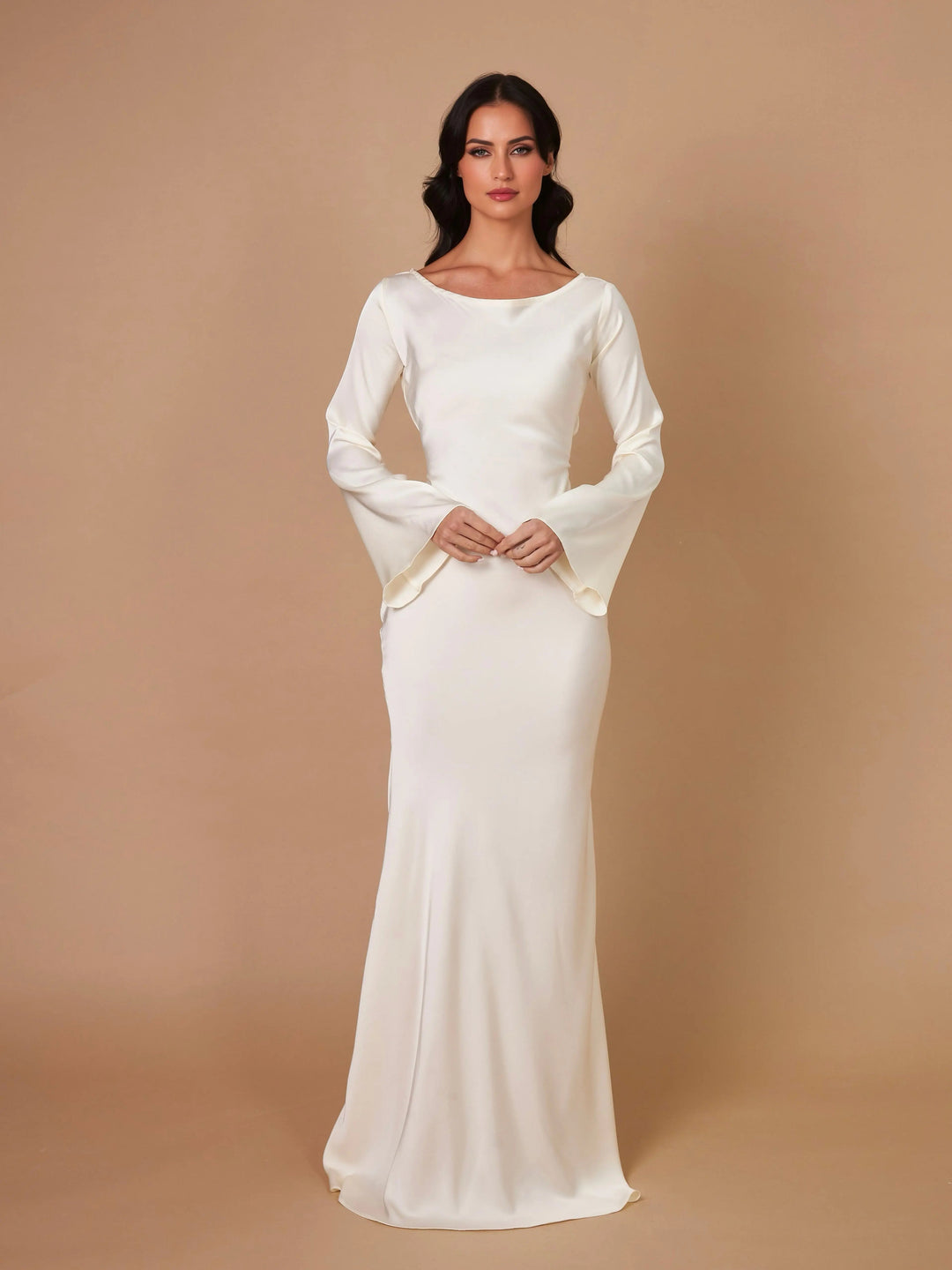 Robe maxi longue à manches, élégance intemporelle