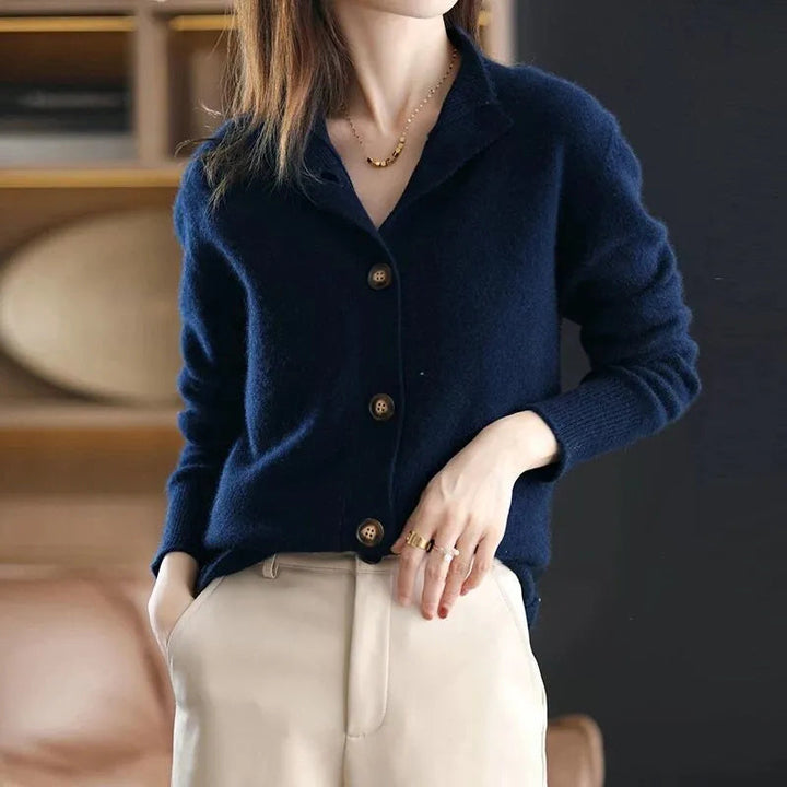 Cardigan boutonné élégant pour femme | Lysandra
