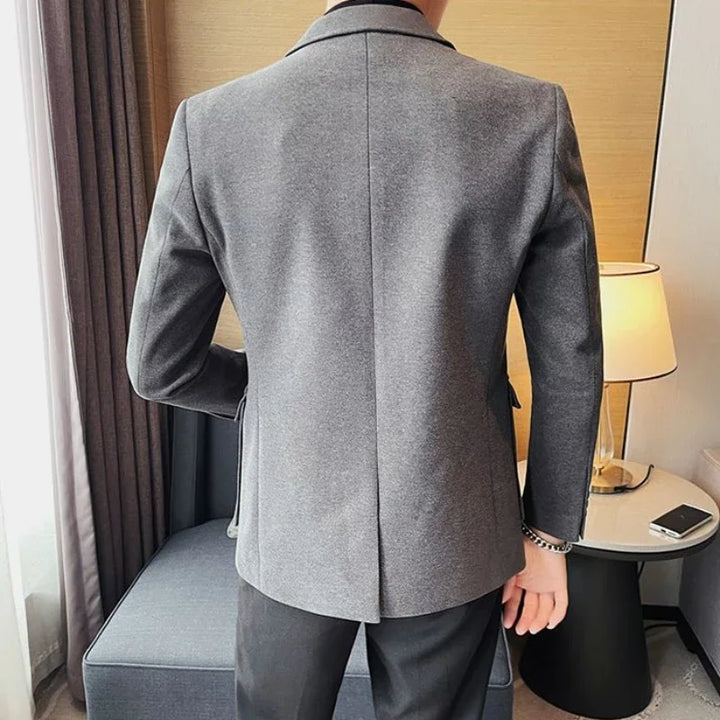 Veste cintrée pour homme avec poches multiples