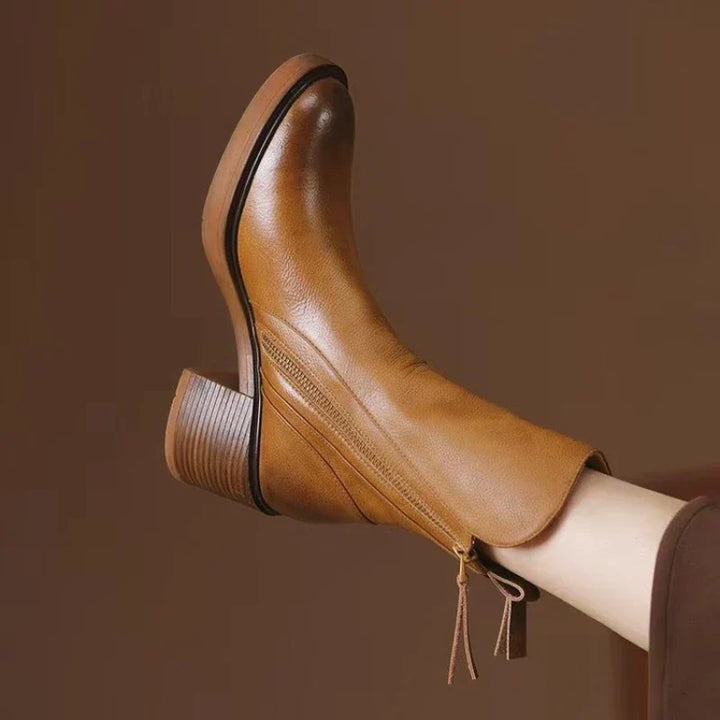 Bottines Chic avec Détails Élégants | Celestia