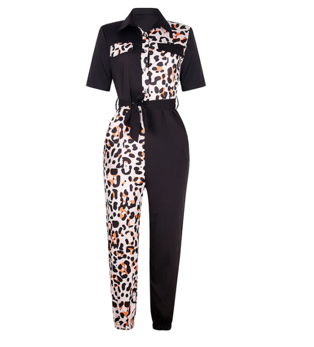 Jumpsuit en coton avec taille marquée et boutonnière