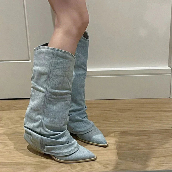 Bottines slouch en denim, style western moderne