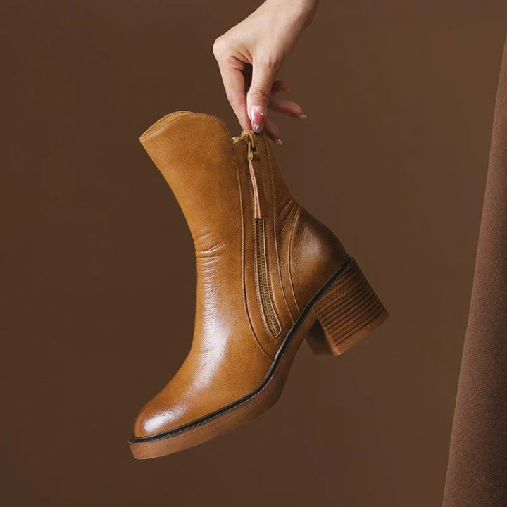 Bottines Chic avec Détails Élégants | Celestia