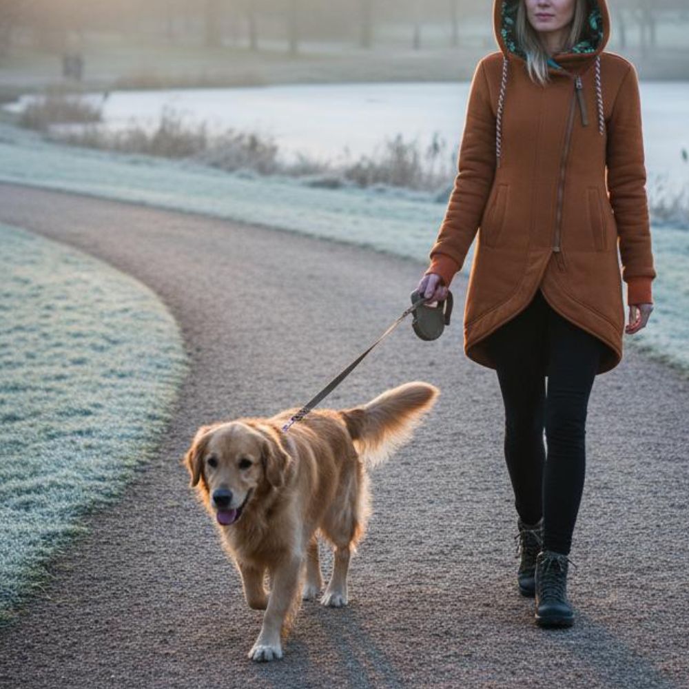 Manteau long à capuche structuré pour femme | Éloria