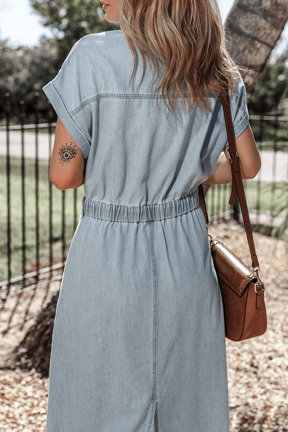 Robe midi en jean fluide manches courtes