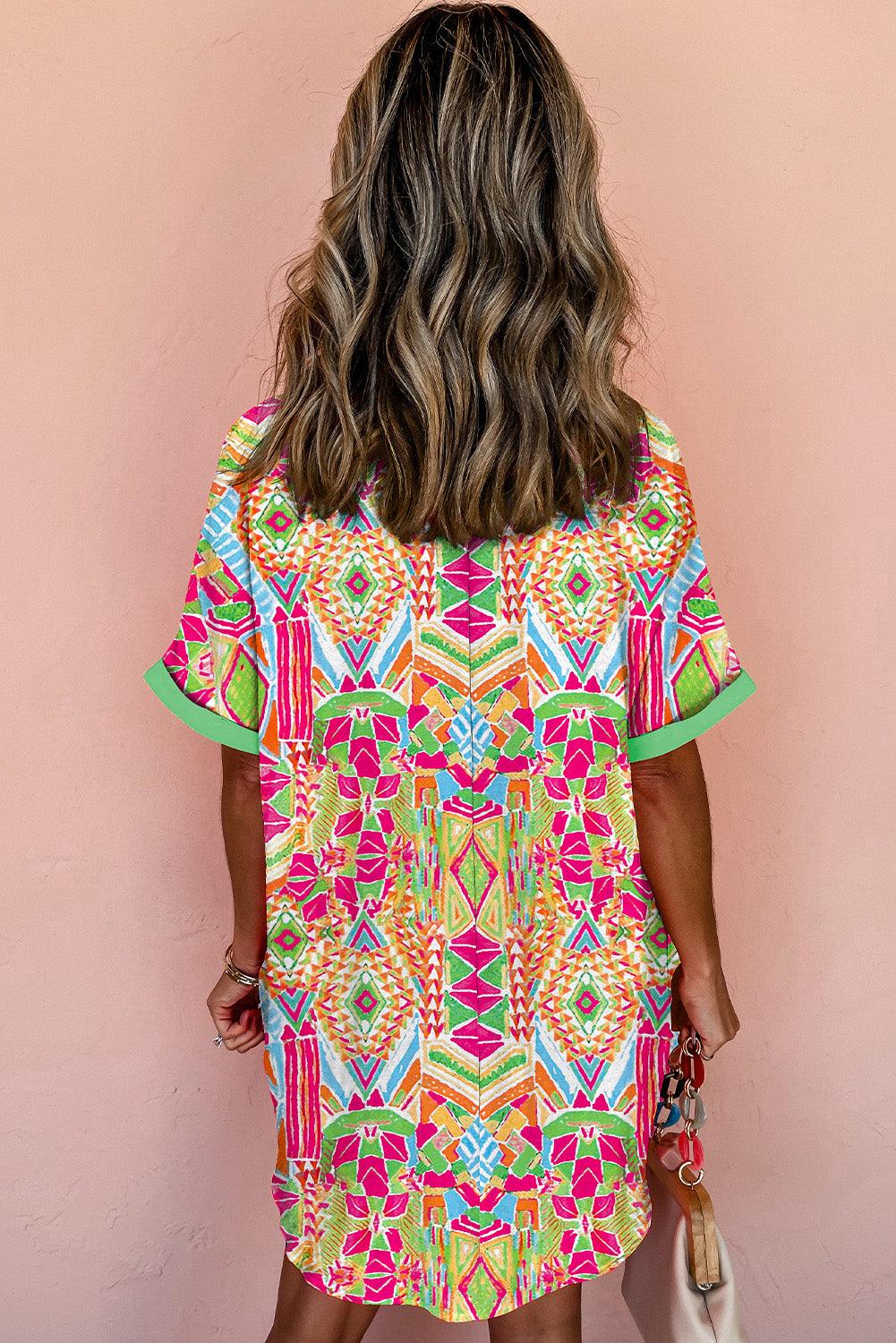 Robe courte à imprimé géométrique manches courtes