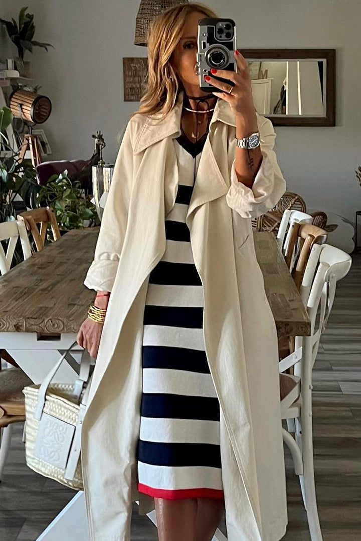 Robe midi rayée col V élégante