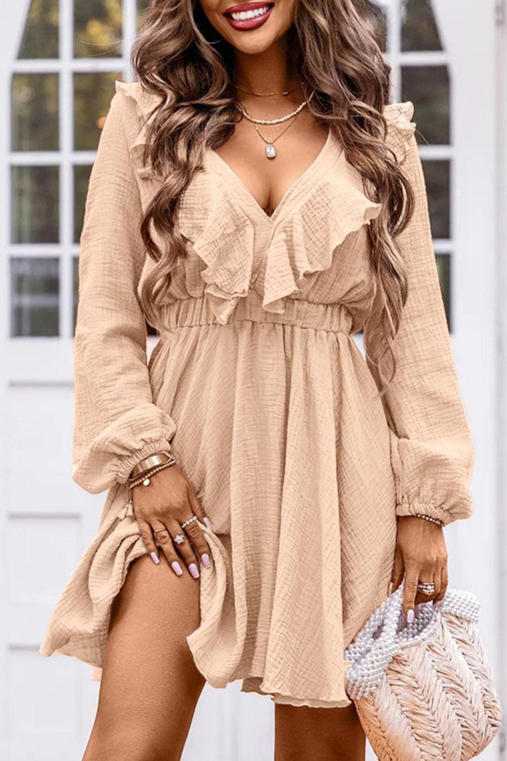 Robe courte fluide col V élégante