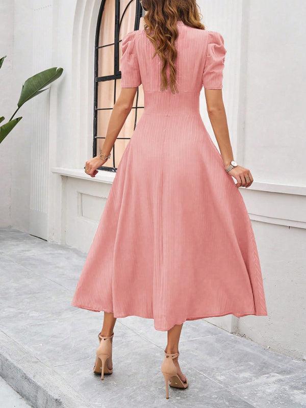 Robe midi fluide col V manches cape