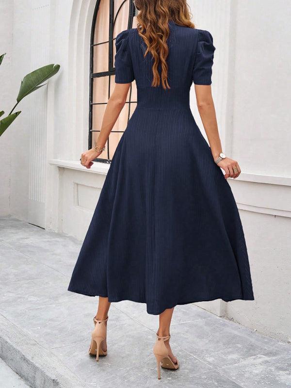 Robe midi fluide col V manches cape