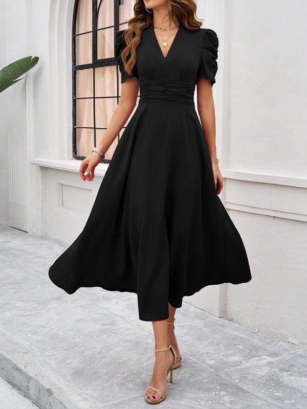 Robe midi fluide col V manches cape