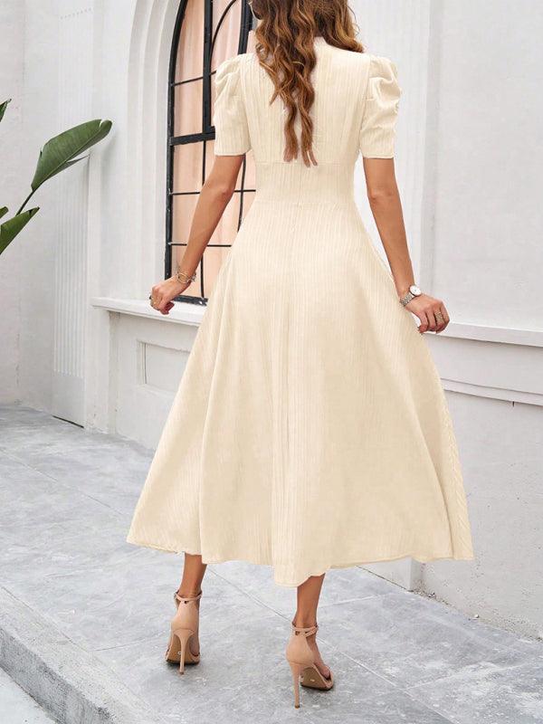 Robe midi fluide col V manches cape