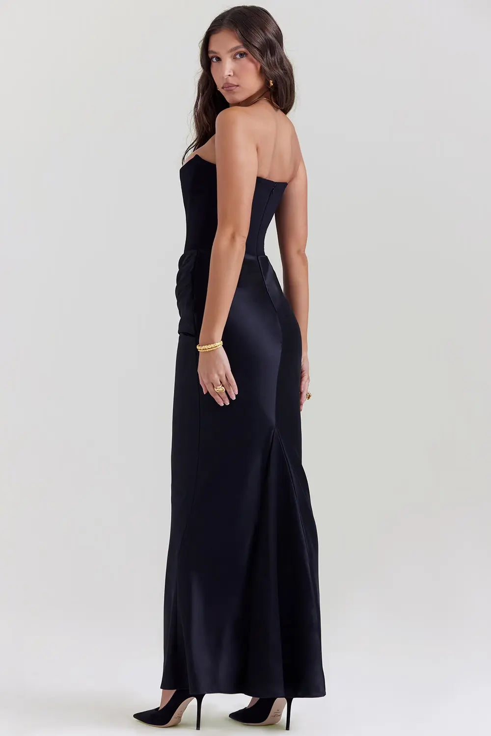 Robe corset sans bretelles, silhouette élégante
