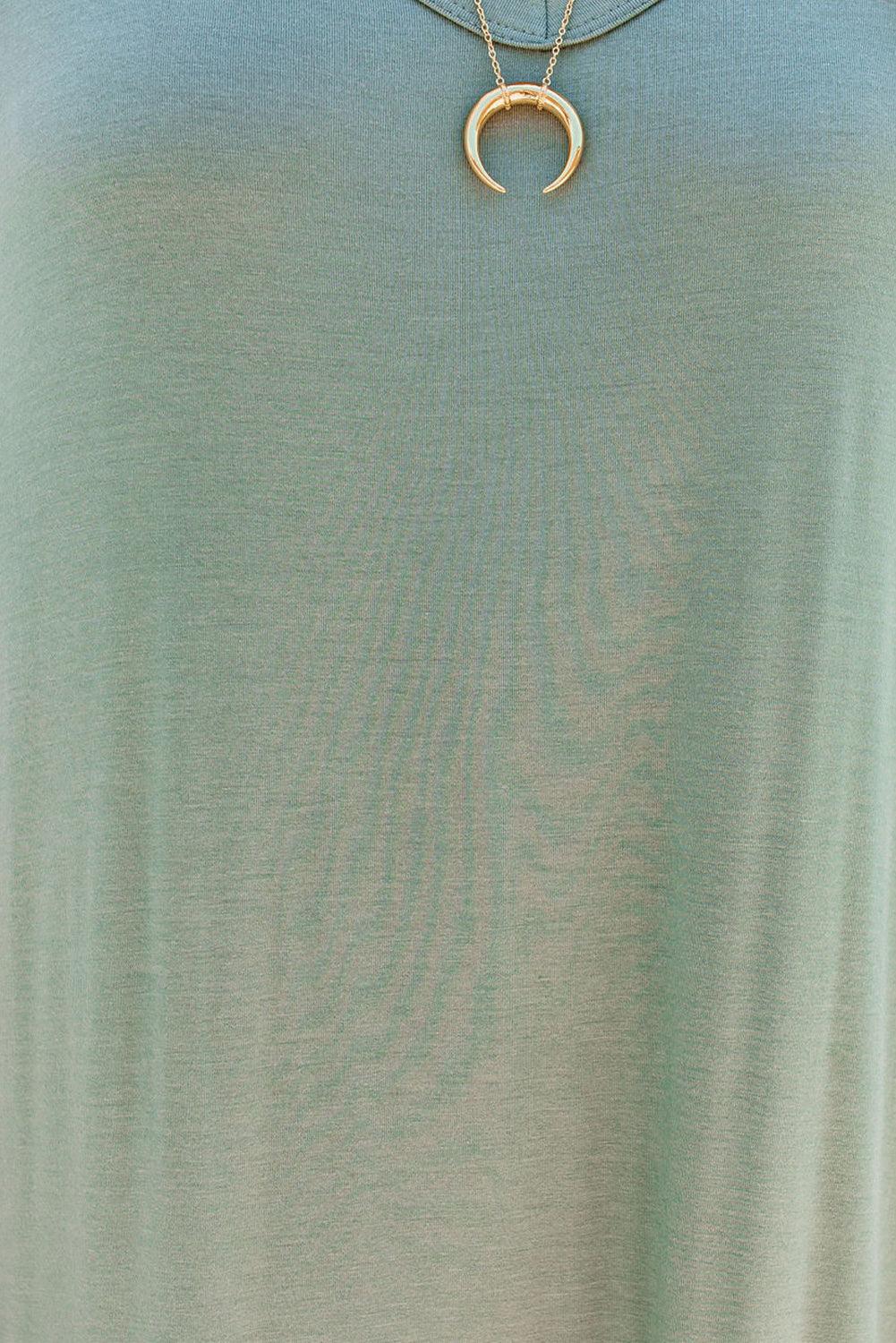 Robe fluide longue à col V