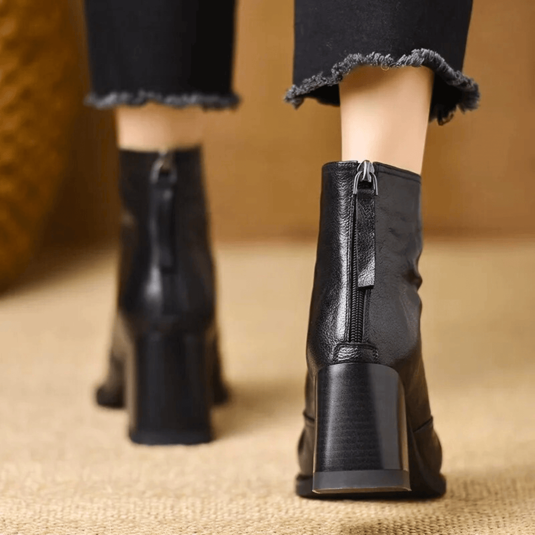 Bottines à talon moyen au design élégant pour femme | Nolane
