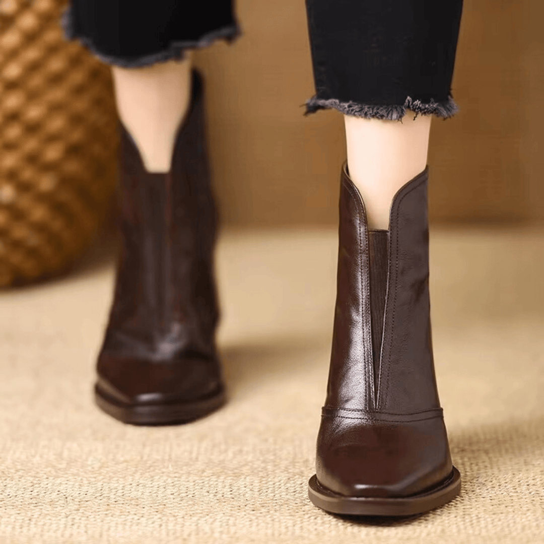 Bottines à talon moyen au design élégant pour femme | Nolane