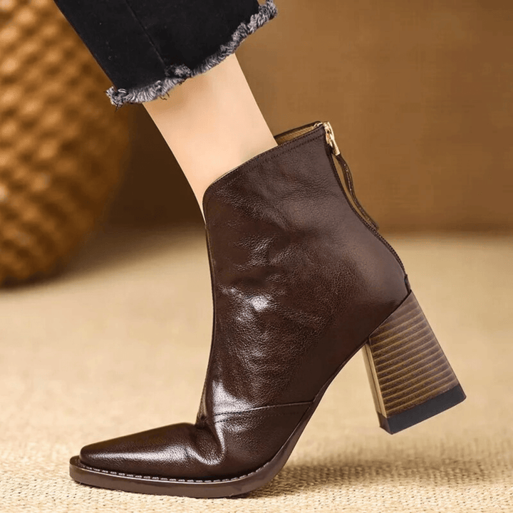 Bottines à talon moyen au design élégant pour femme | Nolane