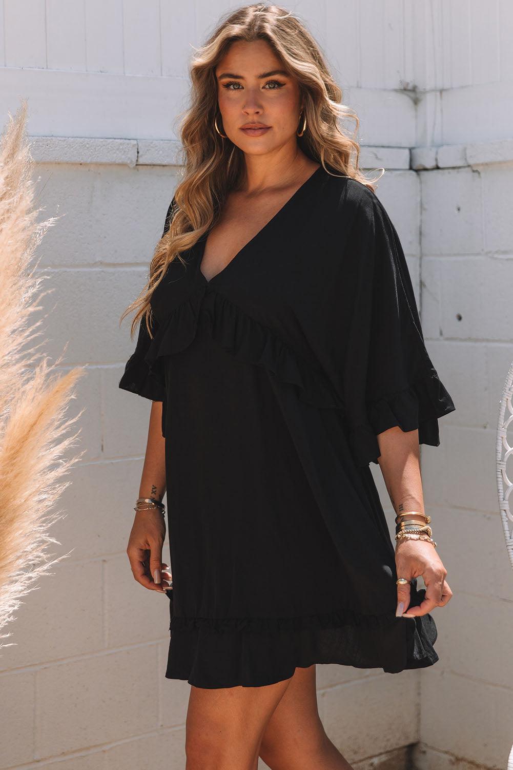 Robe babydoll courte à volants élégante